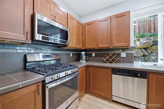 3077 Vista Verde Lane SW, Tumwater, WA 98512