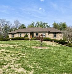 9236 Queensboro Ct, Brentwood, TN 37027