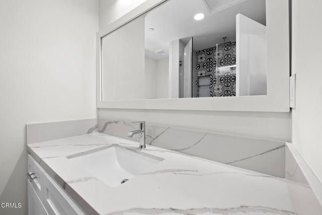 4333 Portola Avenue, Los Angeles, CA 90032