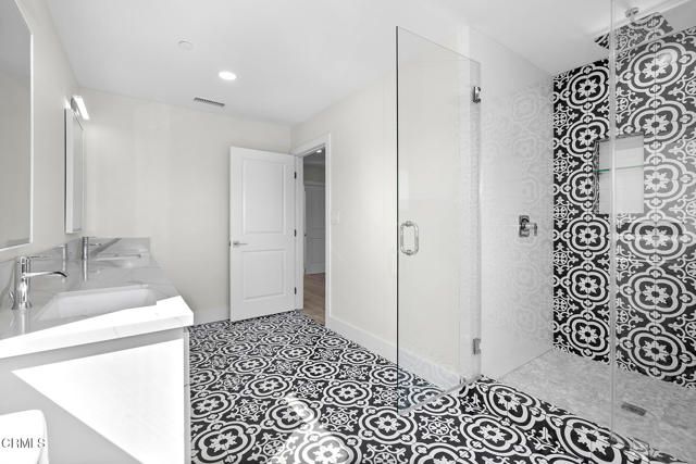 4333 Portola Avenue, Los Angeles, CA 90032