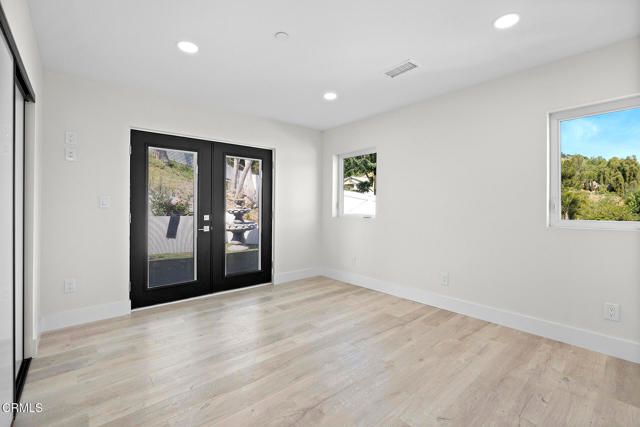 4333 Portola Avenue, Los Angeles, CA 90032