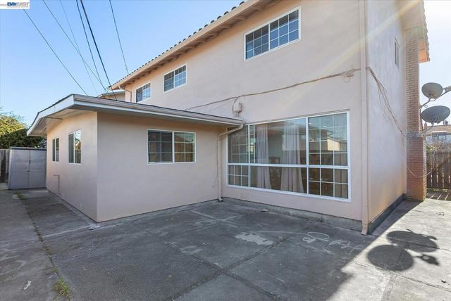 2775 Tipperary Ave, South San Francisco, CA 94080