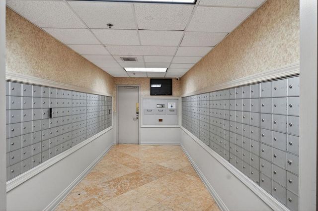 1280 W Peachtree NW Street 1702, Atlanta, GA 30309