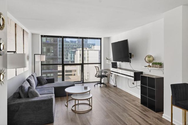 1280 W Peachtree NW Street 1702, Atlanta, GA 30309