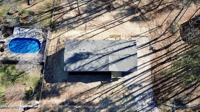 478 Skyline Drive, Harriman, TN 37748