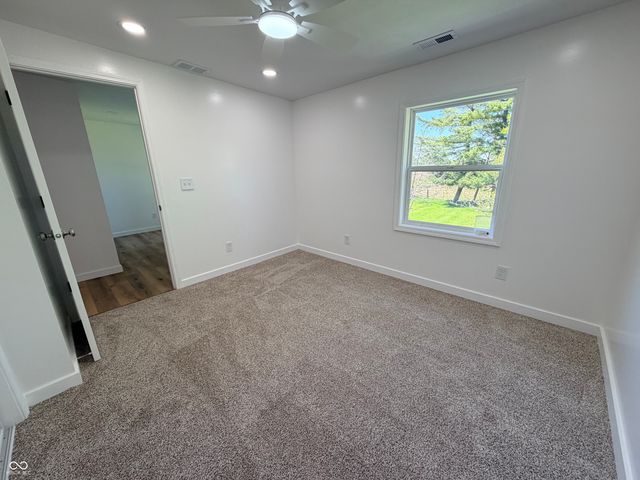 5776 E Railroad Avenue, Crawfordsville, IN 47933
