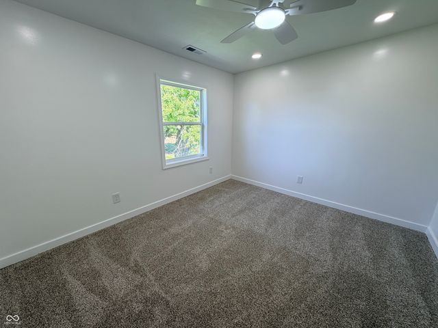 5776 E Railroad Avenue, Crawfordsville, IN 47933