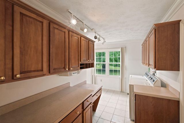 296 Elliston, Richmond, KY 40475