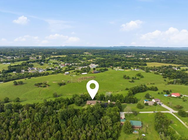 296 Elliston, Richmond, KY 40475