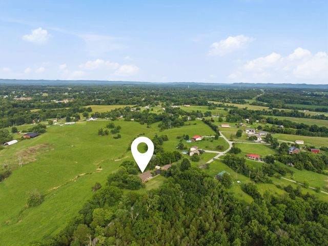 296 Elliston, Richmond, KY 40475