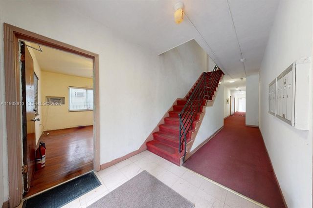 1335 Drexel Ave, Miami Beach, FL 33139