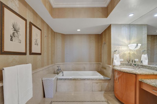 17875 Collins Avenue Apt 3103, Sunny Isles Beach, FL 33160