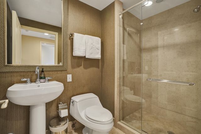 17875 Collins Avenue Apt 3103, Sunny Isles Beach, FL 33160