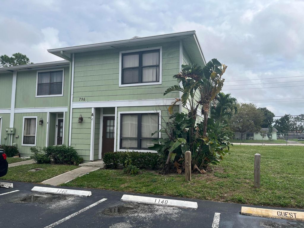 796 HILL Drive A, West Palm Beach, FL 33415