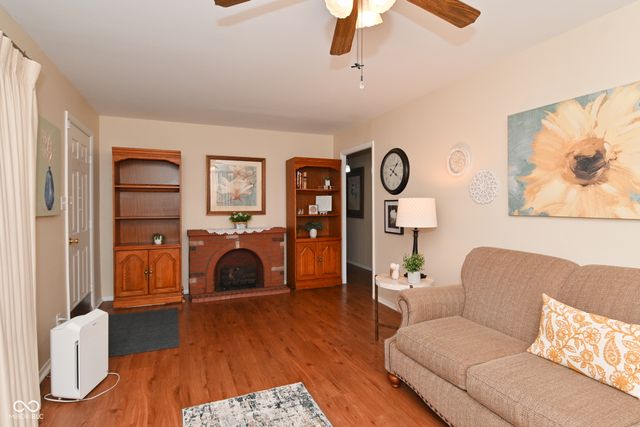 133 Marcy Lane, Greenwood, IN 46143