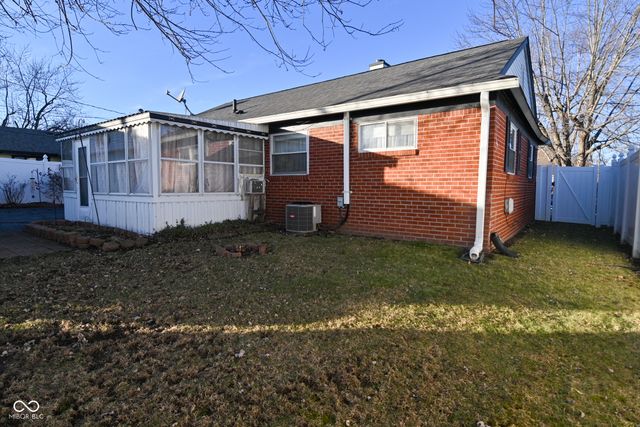 133 Marcy Lane, Greenwood, IN 46143