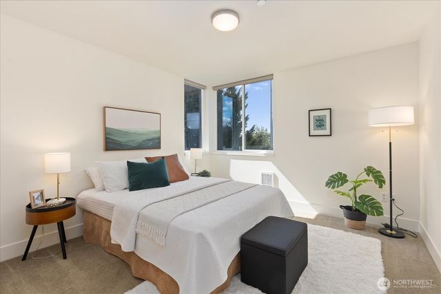 721 24th Avenue S, Seattle, WA 98144