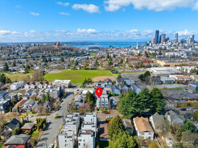 721 24th Avenue S, Seattle, WA 98144
