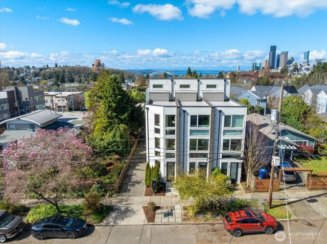 721 24th Avenue S, Seattle, WA 98144