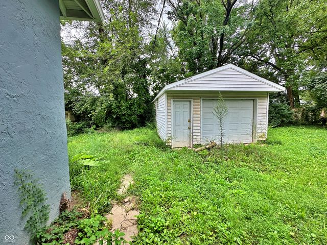 411 W 39th Street, Indianapolis, IN 46208