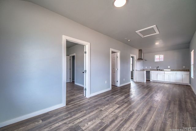 2630 Observation Dr Apt 2, San Antonio, TX 78227