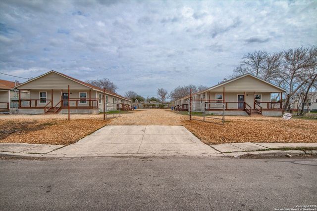 2630 Observation Dr Apt 2, San Antonio, TX 78227