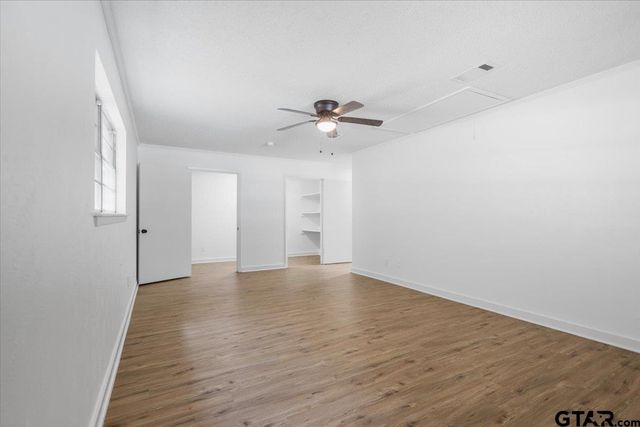 601 Ravenwood Drive, Athens, TX 75751