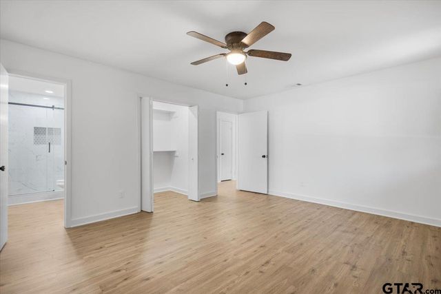 601 Ravenwood Drive, Athens, TX 75751