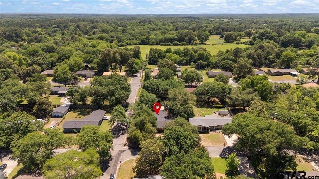 601 Ravenwood Drive, Athens, TX 75751