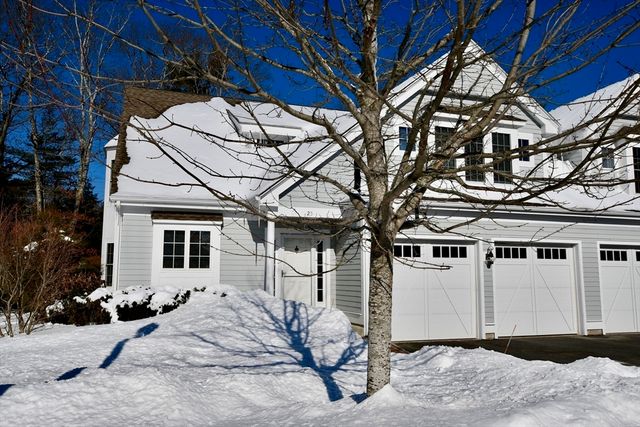 25 Carriage Ln 25, Duxbury, MA 02332