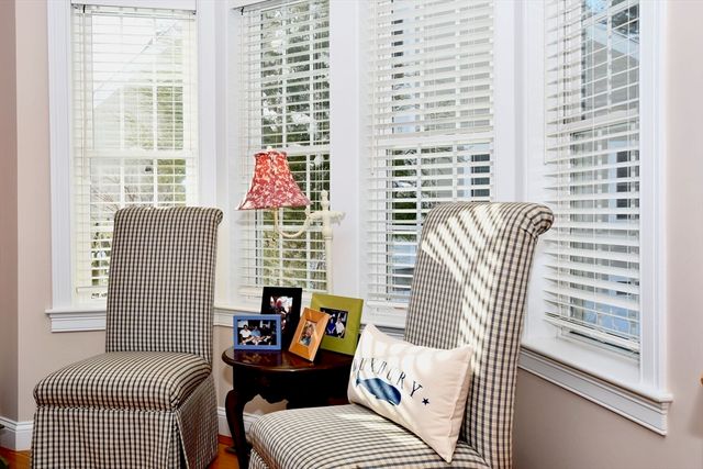 25 Carriage Ln 25, Duxbury, MA 02332