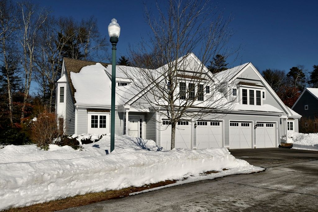 25 Carriage Ln 25, Duxbury, MA 02332