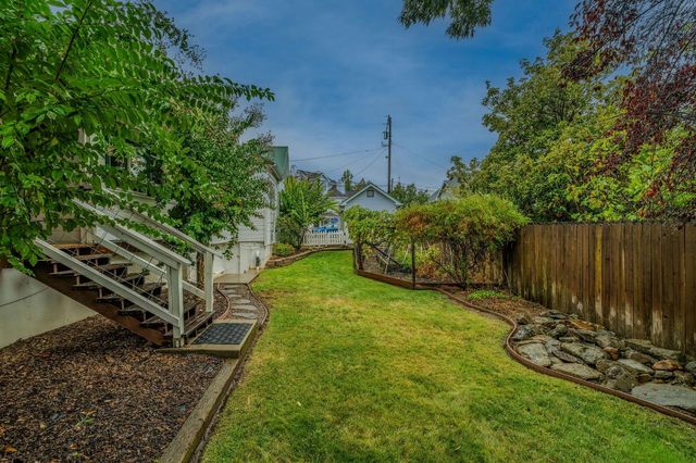 135 Amelia St, Sutter Creek, CA 95685