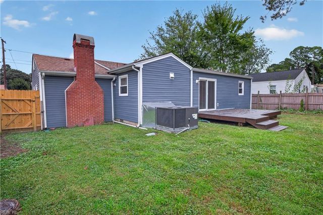 2706 Halsey ST, Chesapeake, VA 23324