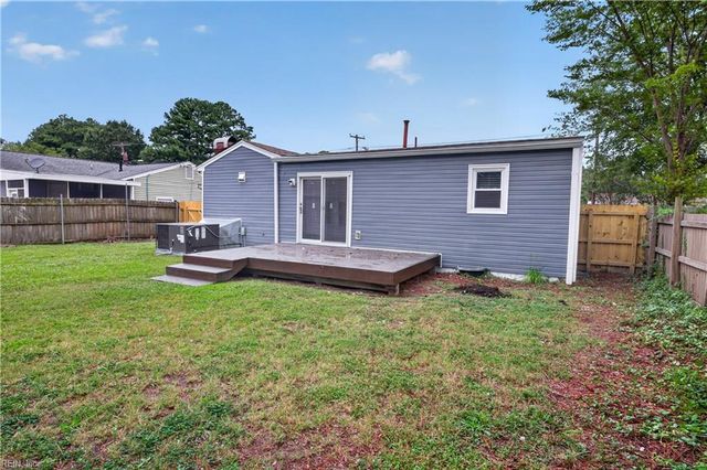 2706 Halsey ST, Chesapeake, VA 23324