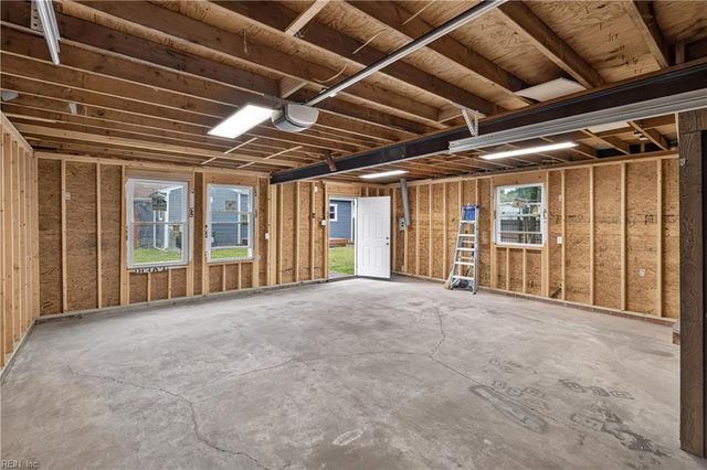 2706 Halsey ST, Chesapeake, VA 23324