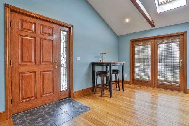 6 Phaneuf St, Middleton, MA 01949