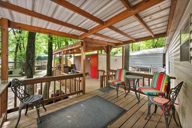 178 Kingswood Drive, Streetman, TX 75859