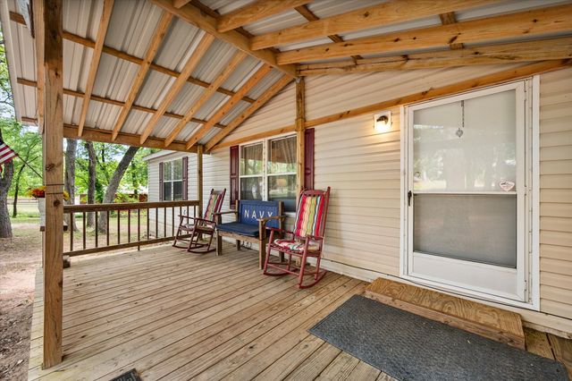 178 Kingswood Drive, Streetman, TX 75859