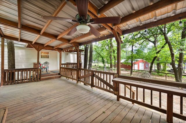 178 Kingswood Drive, Streetman, TX 75859
