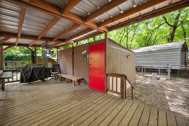 178 Kingswood Drive, Streetman, TX 75859