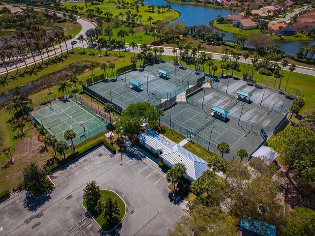 416 NW Sunview Way, Port St. Lucie, Port St Lucie, FL 34986