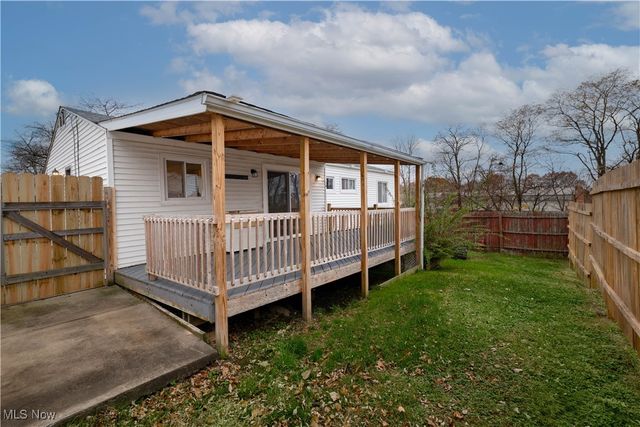 685 Freedom Avenue, Akron, OH 44310