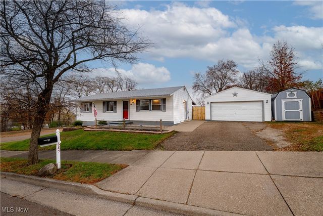 685 Freedom Avenue, Akron, OH 44310