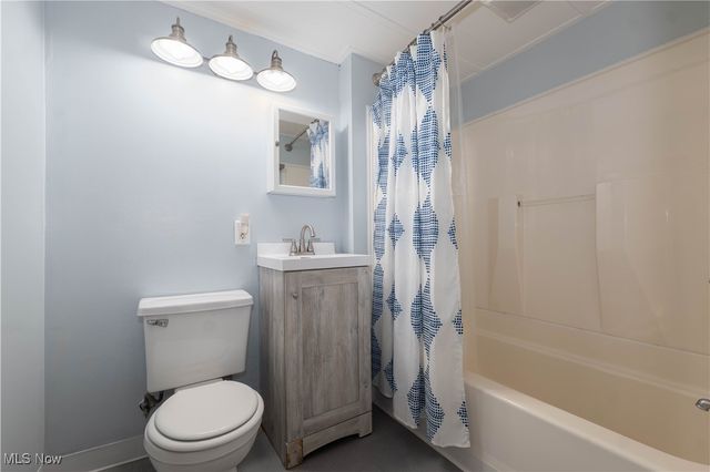 685 Freedom Avenue, Akron, OH 44310