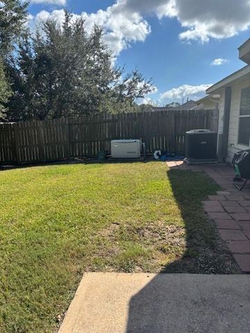 5355 Morgan Oak Drive Drive, Alvin, TX 77511