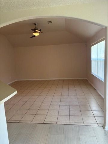 5355 Morgan Oak Drive Drive, Alvin, TX 77511