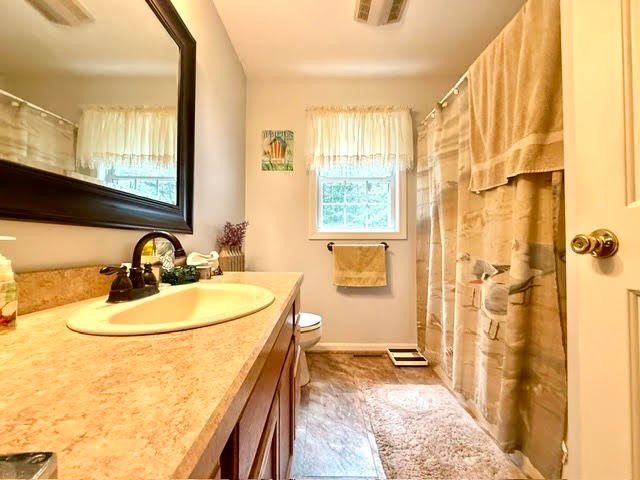 1 Precinct St, Taunton, MA 02718