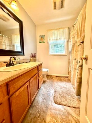 1 Precinct St, Taunton, MA 02718