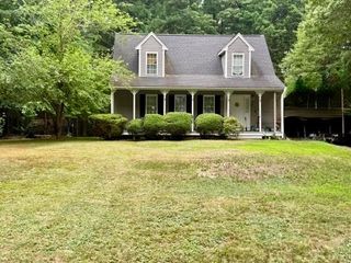 1 Precinct St, Taunton, MA 02718